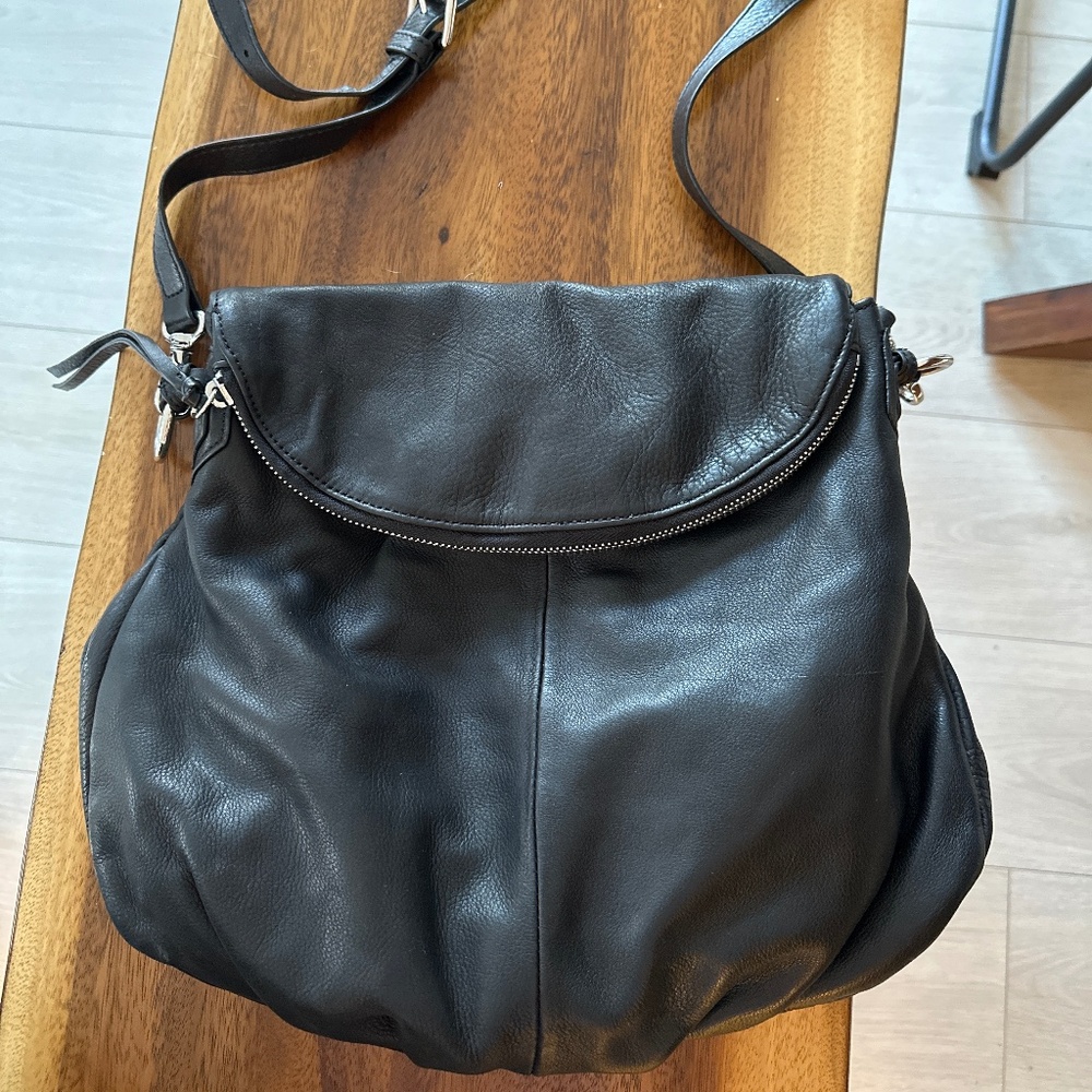 Margot black cross body